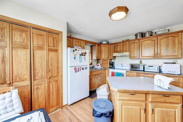 W350 COUNTY ROAD H, Fremont, WI 54940