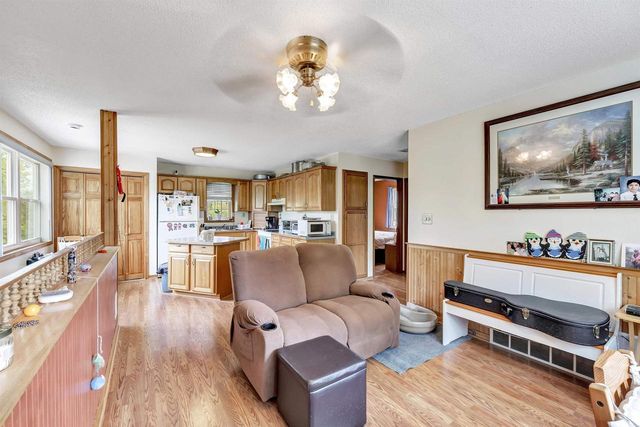 W350 COUNTY ROAD H, Fremont, WI 54940