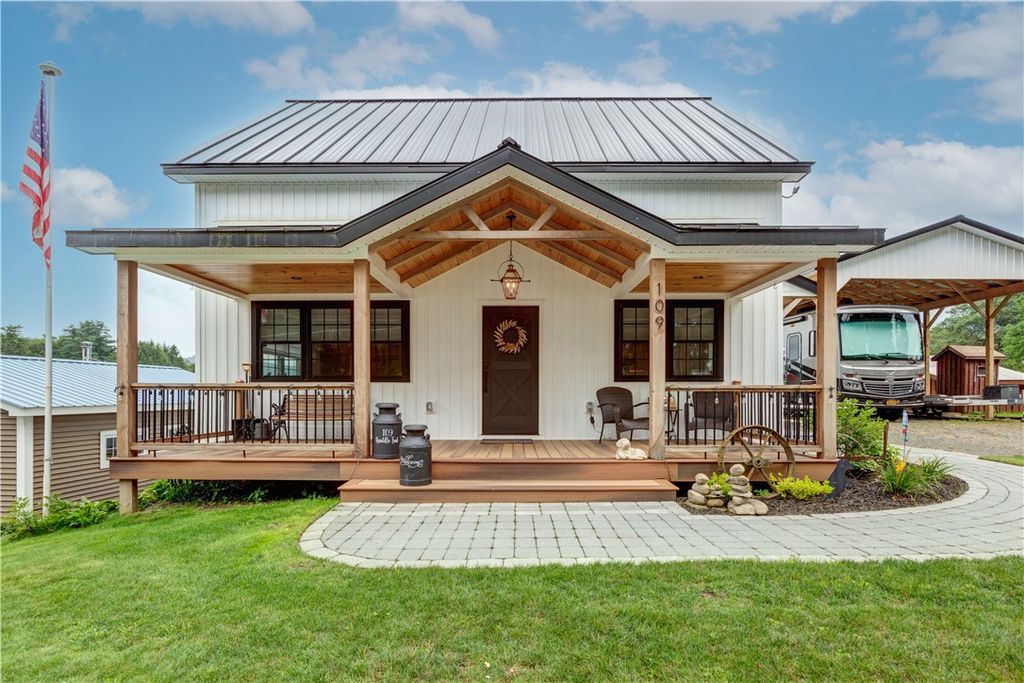 109 Unadilla Trail Road, Pittsfield, NY 13411