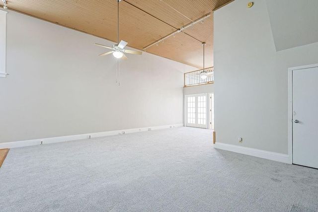 712 Francis Street A, St Joseph, MO 64501