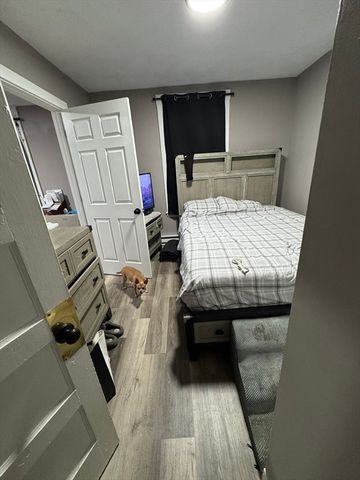 51 Reed 2, Rockland, MA 02370