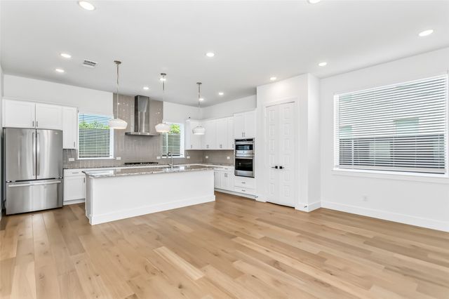 912 Banyan Tree Lane, Richardson, TX 75081