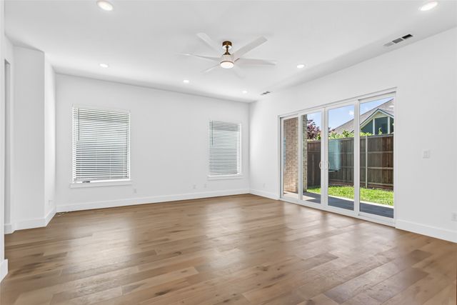 912 Banyan Tree Lane, Richardson, TX 75081