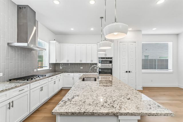 912 Banyan Tree Lane, Richardson, TX 75081