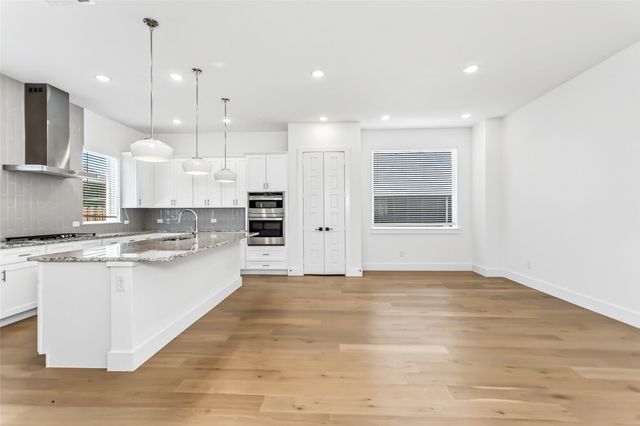 912 Banyan Tree Lane, Richardson, TX 75081