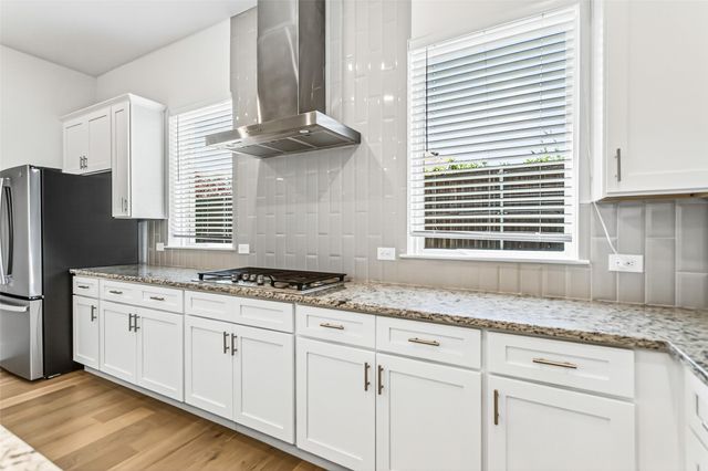 912 Banyan Tree Lane, Richardson, TX 75081