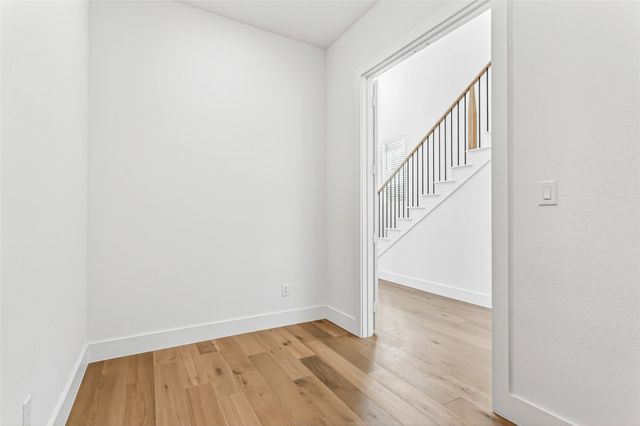 912 Banyan Tree Lane, Richardson, TX 75081