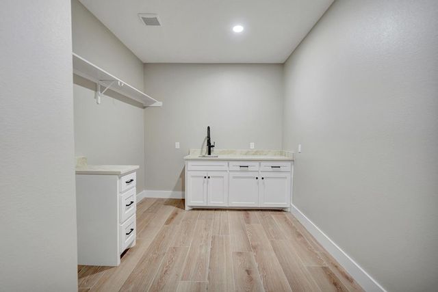 2808 County Rd 1089, Midland, TX 79706