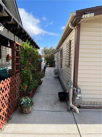 1205 Maple Avenue, Harlingen, TX 78552