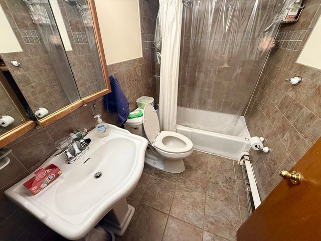 10 Williams St 34, Watertown, MA 02472