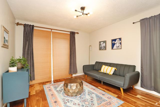 5305 Terra Heights Drive, Manhattan, KS 66503