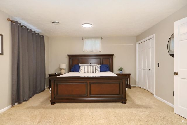 5305 Terra Heights Drive, Manhattan, KS 66503