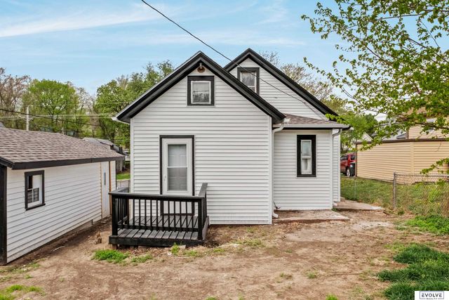 4721 N 42Nd Street, Omaha, NE 68111
