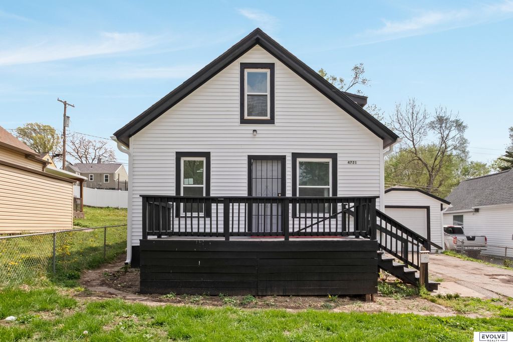 4721 N 42Nd Street, Omaha, NE 68111