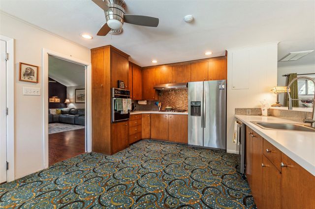 1208 15th Avenue N, Texas City, TX 77590