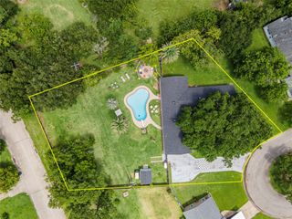 1208 15th Avenue N, Texas City, TX 77590