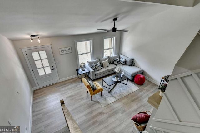 1421 Willow Bend Drive, Snellville, GA 30078