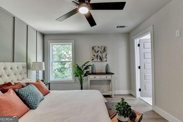 1421 Willow Bend Drive, Snellville, GA 30078