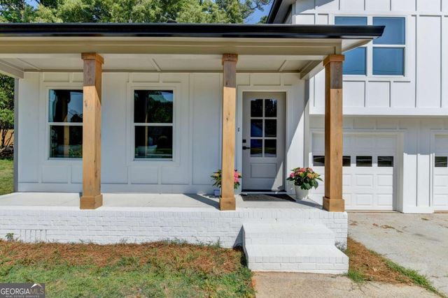 1421 Willow Bend Drive, Snellville, GA 30078