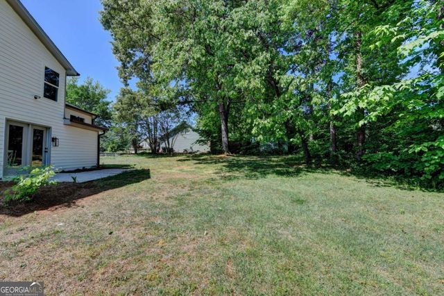 1421 Willow Bend Drive, Snellville, GA 30078