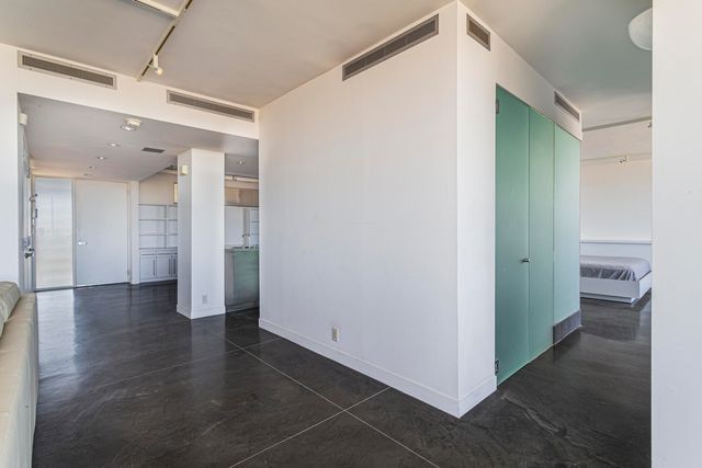 600 Alcalde Place SW 7B, Albuquerque, NM 87104