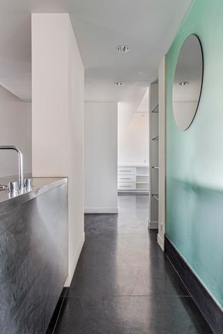 600 Alcalde Place SW 7B, Albuquerque, NM 87104