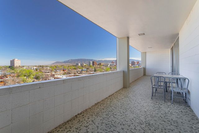 600 Alcalde Place SW 7B, Albuquerque, NM 87104