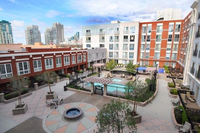 450 J ST, San Diego, CA 92101