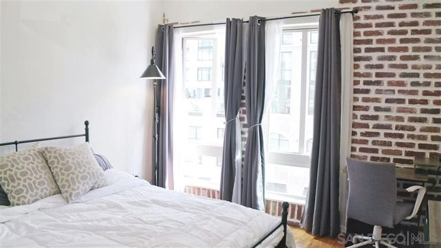 450 J ST, San Diego, CA 92101