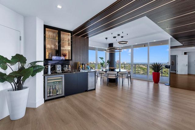 1180 N Federal Hwy 1602, Fort Lauderdale, FL 33304