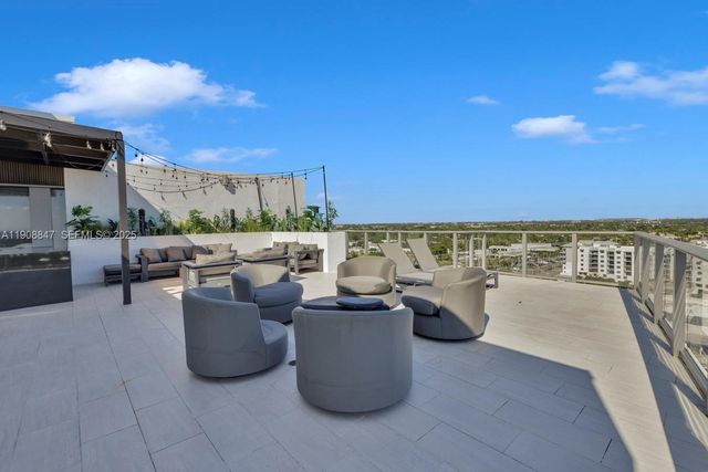 1180 N Federal Hwy 1602, Fort Lauderdale, FL 33304