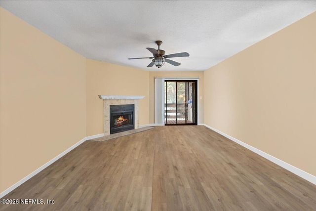 1604 ARCADIA Drive 307, Jacksonville, FL 32207