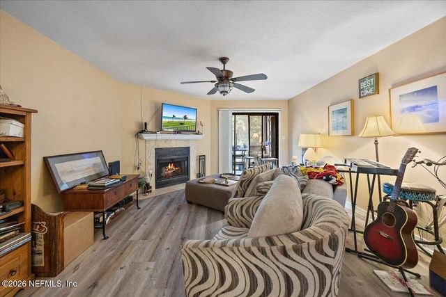 1604 ARCADIA Drive 307, Jacksonville, FL 32207