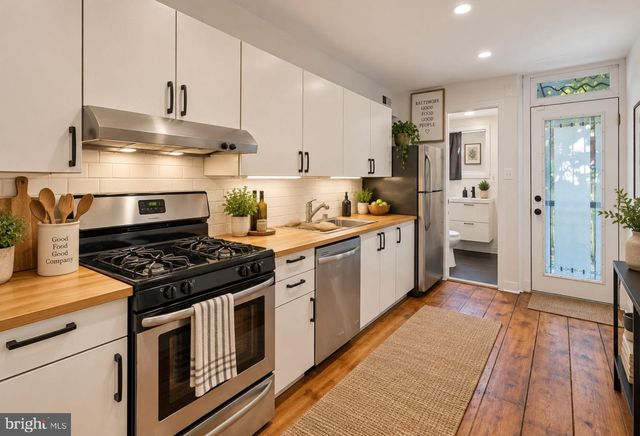 27 S ARLINGTON AVE, Baltimore, MD 21223