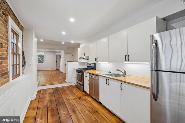 27 S ARLINGTON AVE, Baltimore, MD 21223