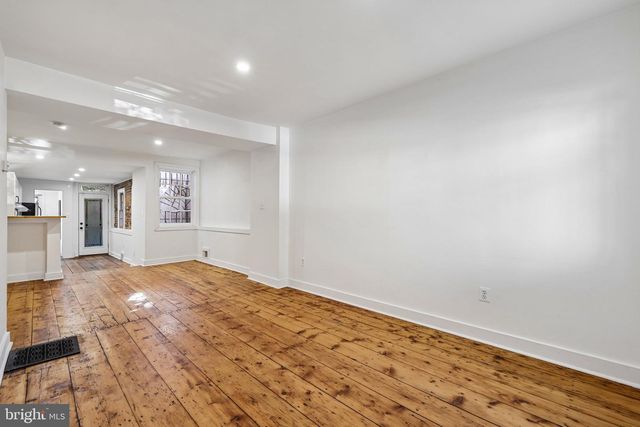 27 S ARLINGTON AVE, Baltimore, MD 21223