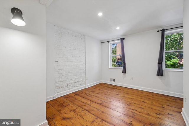 27 S ARLINGTON AVE, Baltimore, MD 21223
