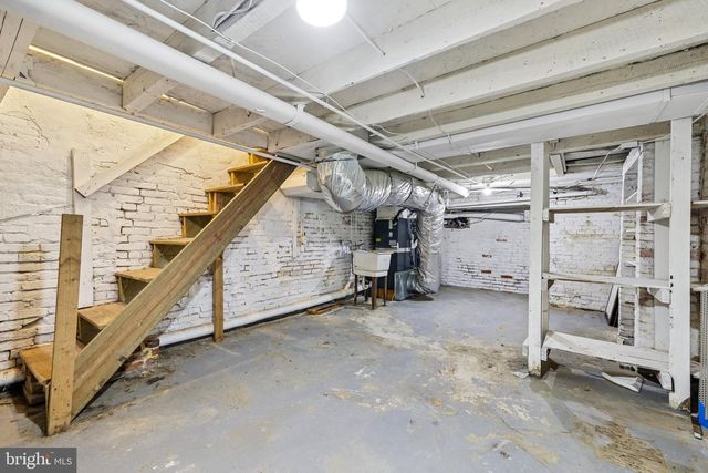 27 S ARLINGTON AVE, Baltimore, MD 21223