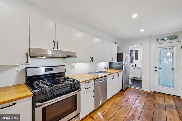 27 S ARLINGTON AVE, Baltimore, MD 21223