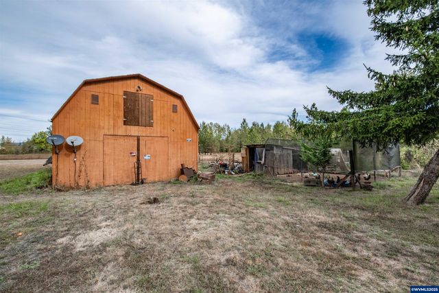 29236 Santiam Hwy, Lebanon, OR 97355