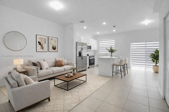 29278 SW 162nd Ct, Homestead, FL 33033