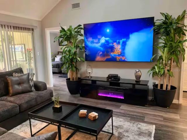 1160 VILLA LANE 108, Apopka, FL 32712