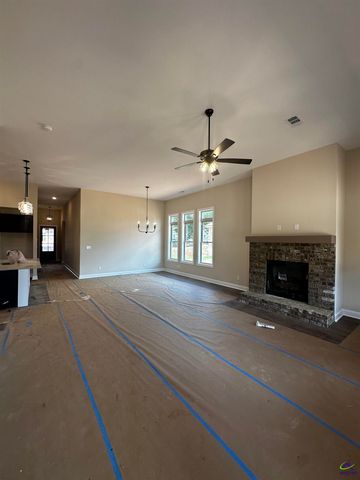 2 Pleasant Oaks Drive, Perry, GA 31069