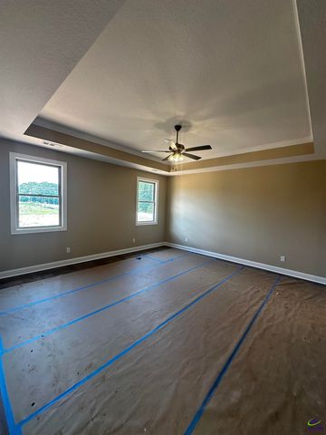 2 Pleasant Oaks Drive, Perry, GA 31069