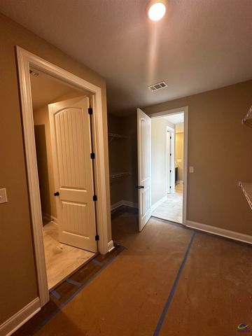 2 Pleasant Oaks Drive, Perry, GA 31069