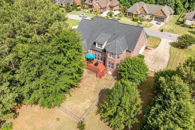105 Aviary Court, Clayton, NC 27520