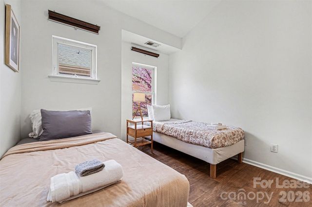 703 E 8th Street, Charlotte, NC 28202