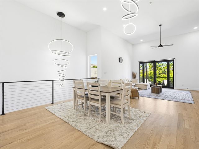 1521 N Haskell Avenue, Dallas, TX 75204