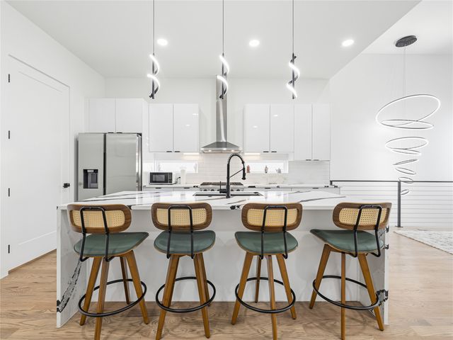 1521 N Haskell Avenue, Dallas, TX 75204