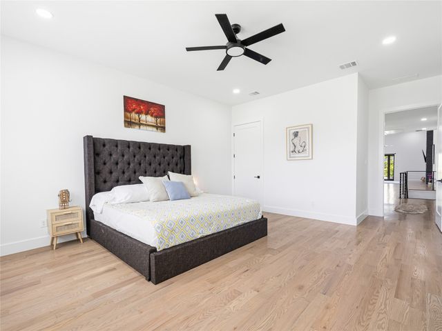 1521 N Haskell Avenue, Dallas, TX 75204